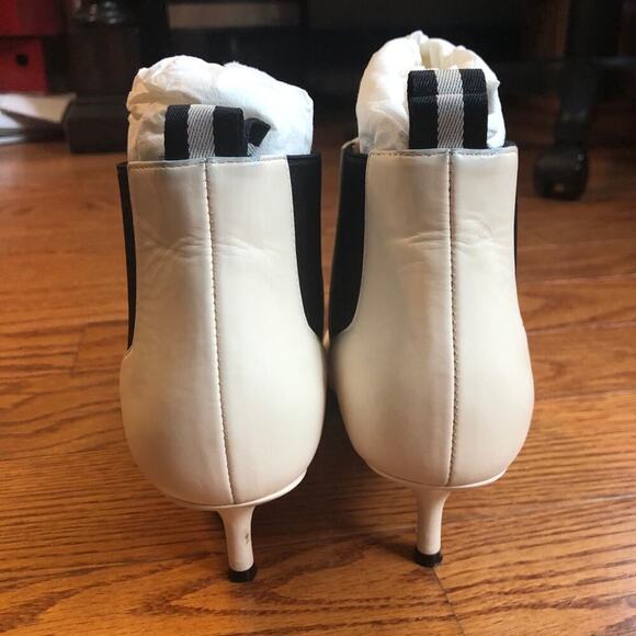 BALLY ALANNA Leather Ankle Boots in Bone White Women’s Size 8 - Picture 5 of 12
